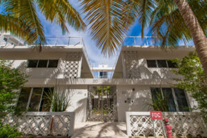 Drago adquiere un edificio en la Avenida Collins de Miami